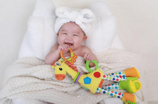 蚌埠三个月宝宝正确抱姿